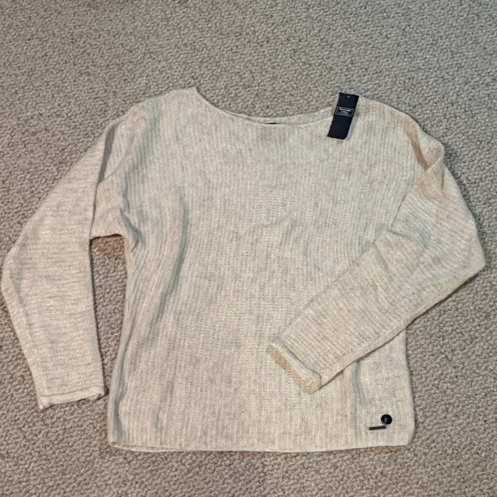 Abercrombie & Fitch Light Beige Crew Neck Sweater